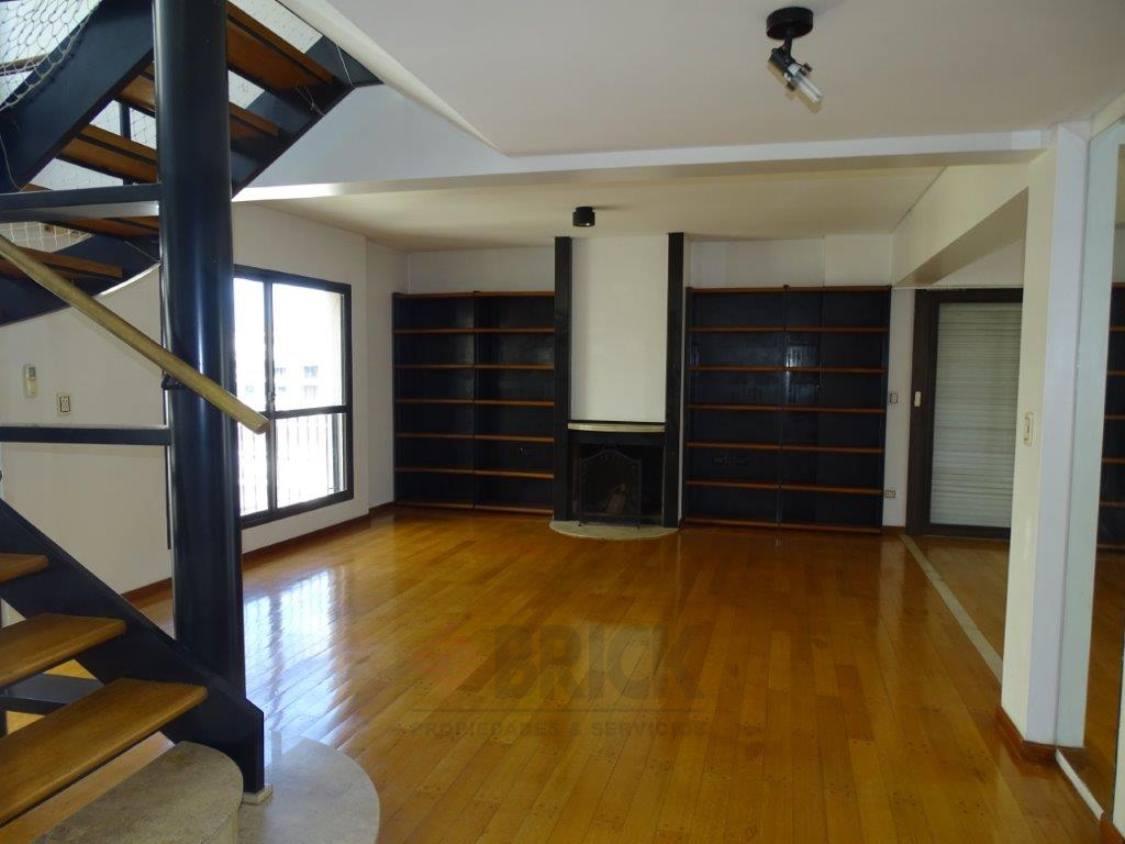 POSADAS al 1300 Piso 15 24