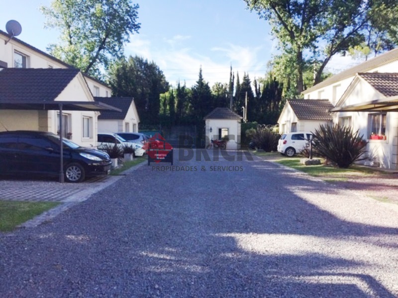 BARRIO EL BOULEVARD 13