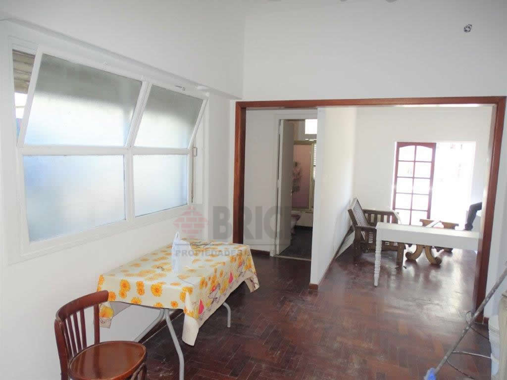 ALVAREZ THOMAS, AVDA. al 900 Piso 1 6