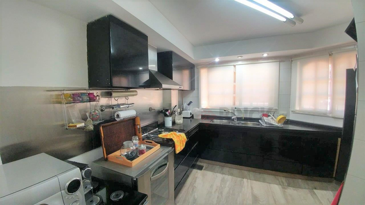 ECHEVERRIA al 4100 28