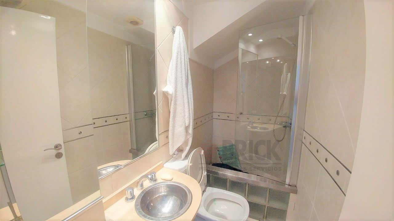 ECHEVERRIA al 4100 32