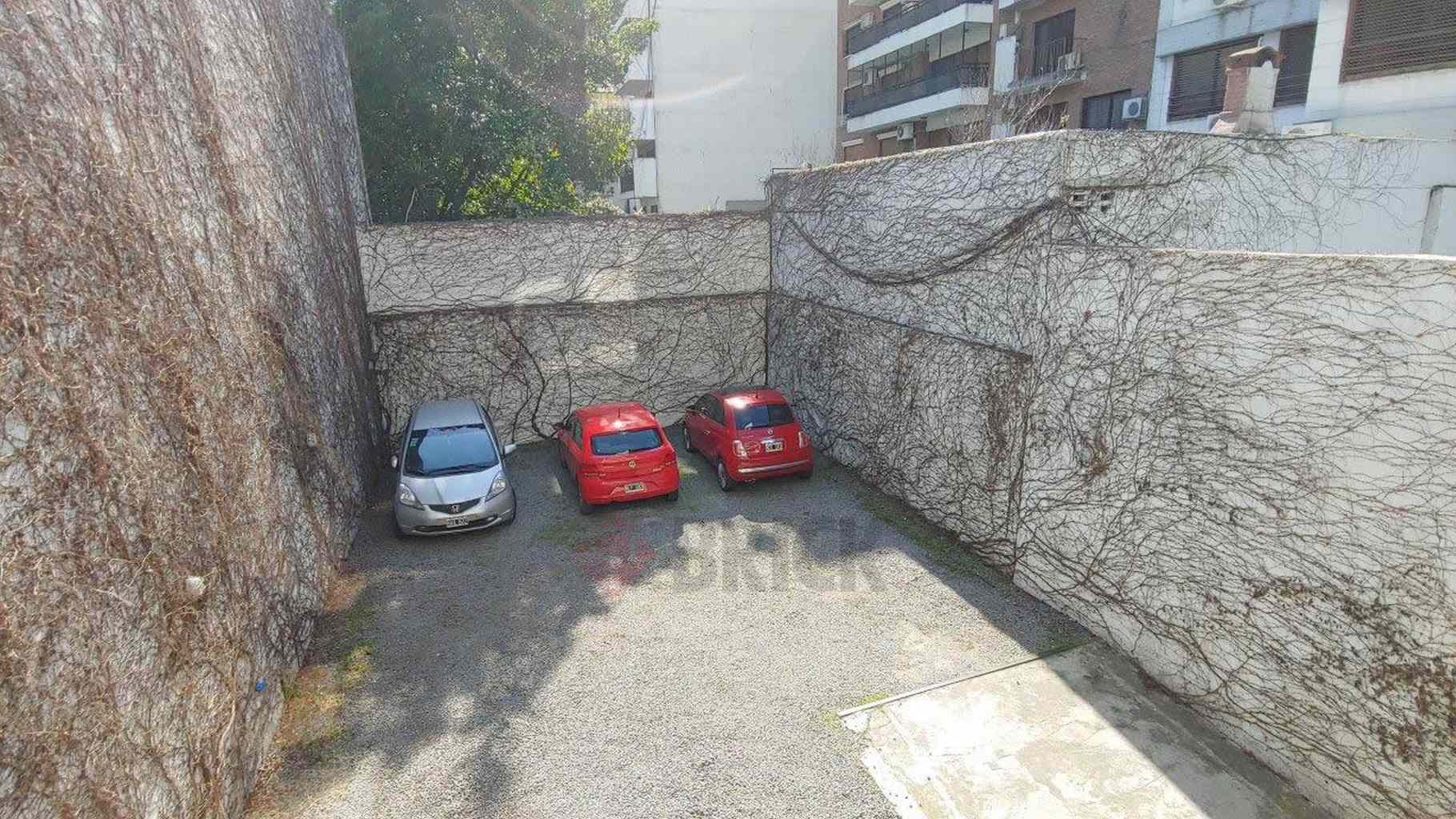 MONROE al 2200 Piso 1 9