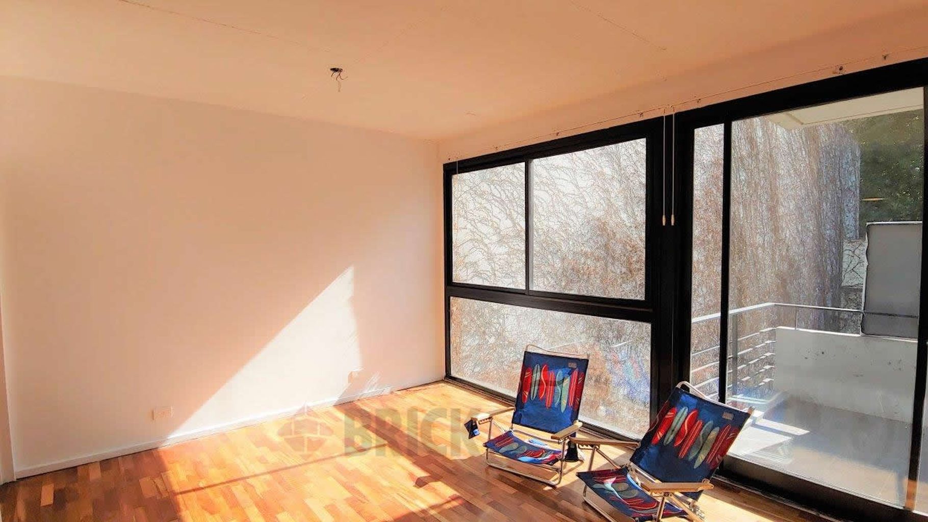 MONROE al 2200 Piso 1 4