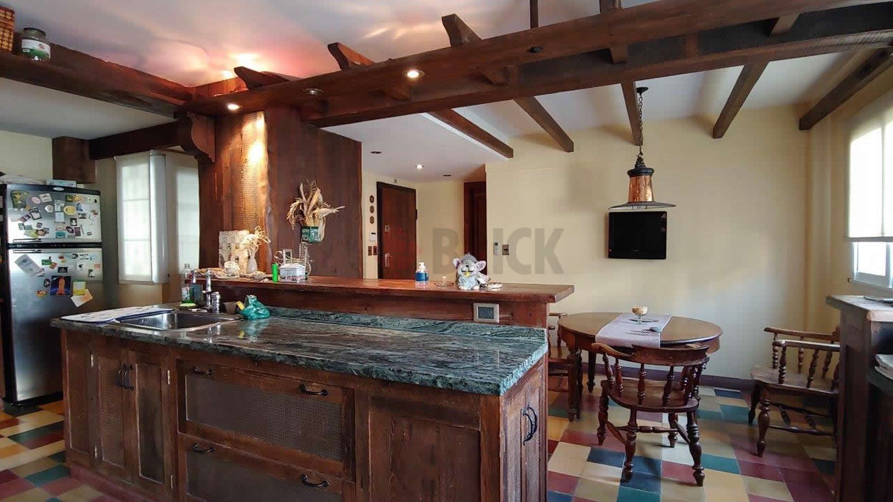 11 DE SEPTIEMBRE al 700 Piso 8/9/10 11