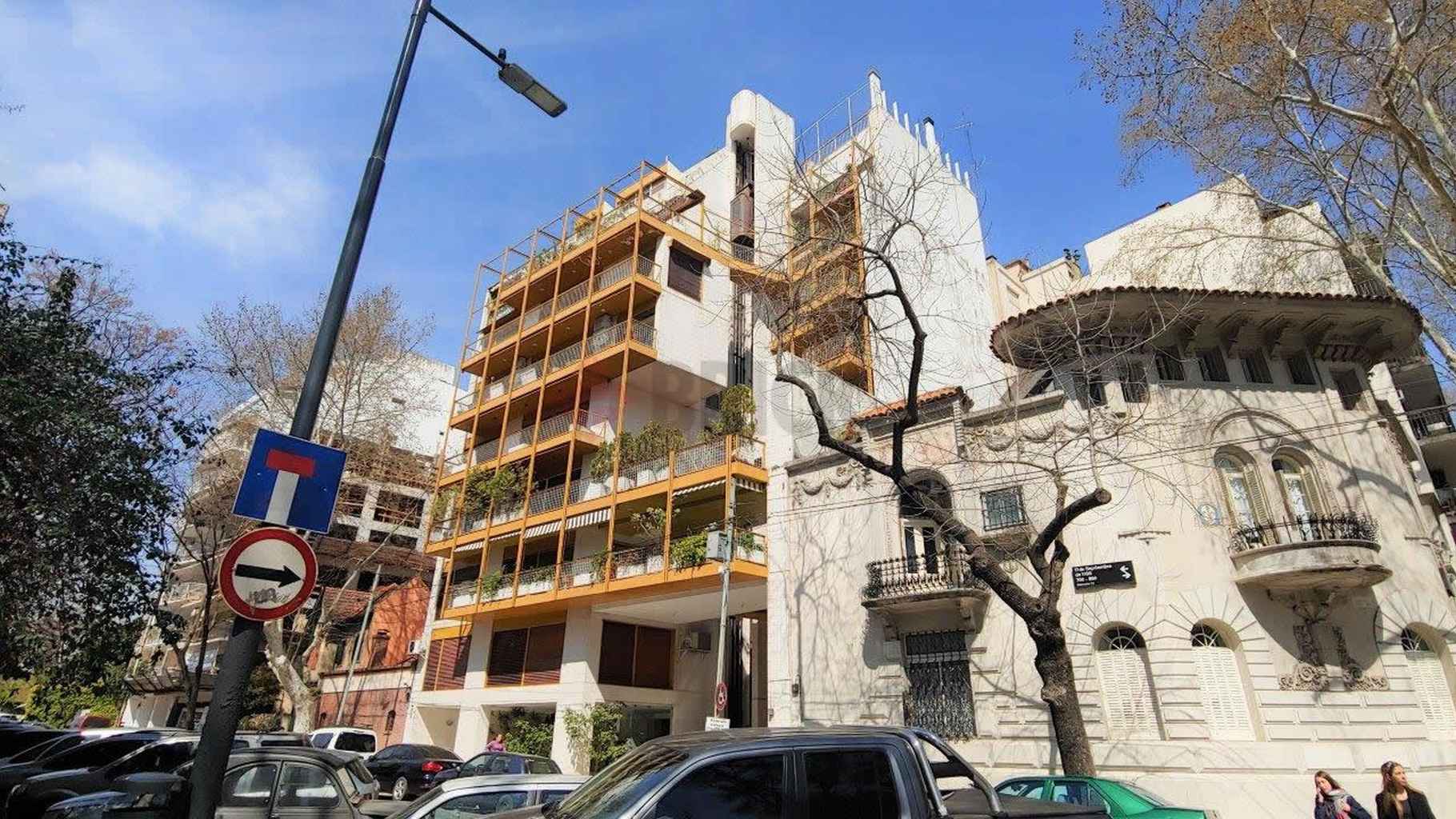 11 DE SEPTIEMBRE al 700 Piso 8/9/10 54