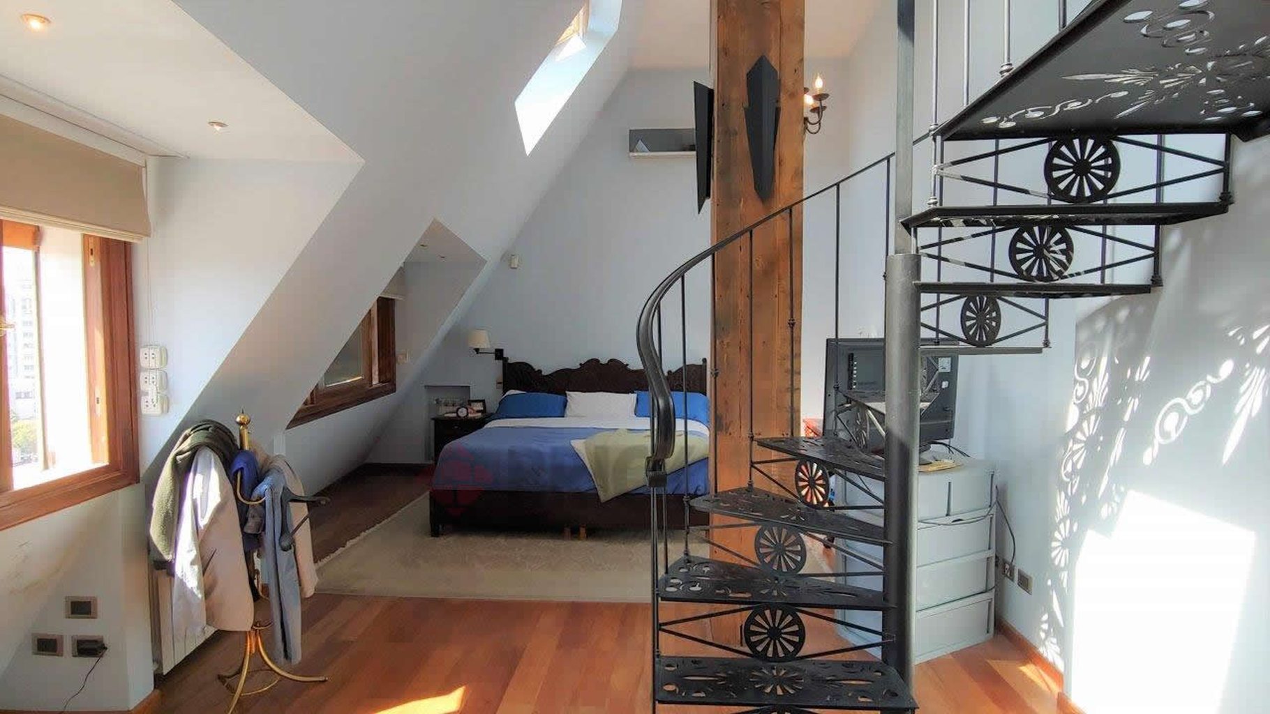 11 DE SEPTIEMBRE al 700 Piso 8/9/10 30