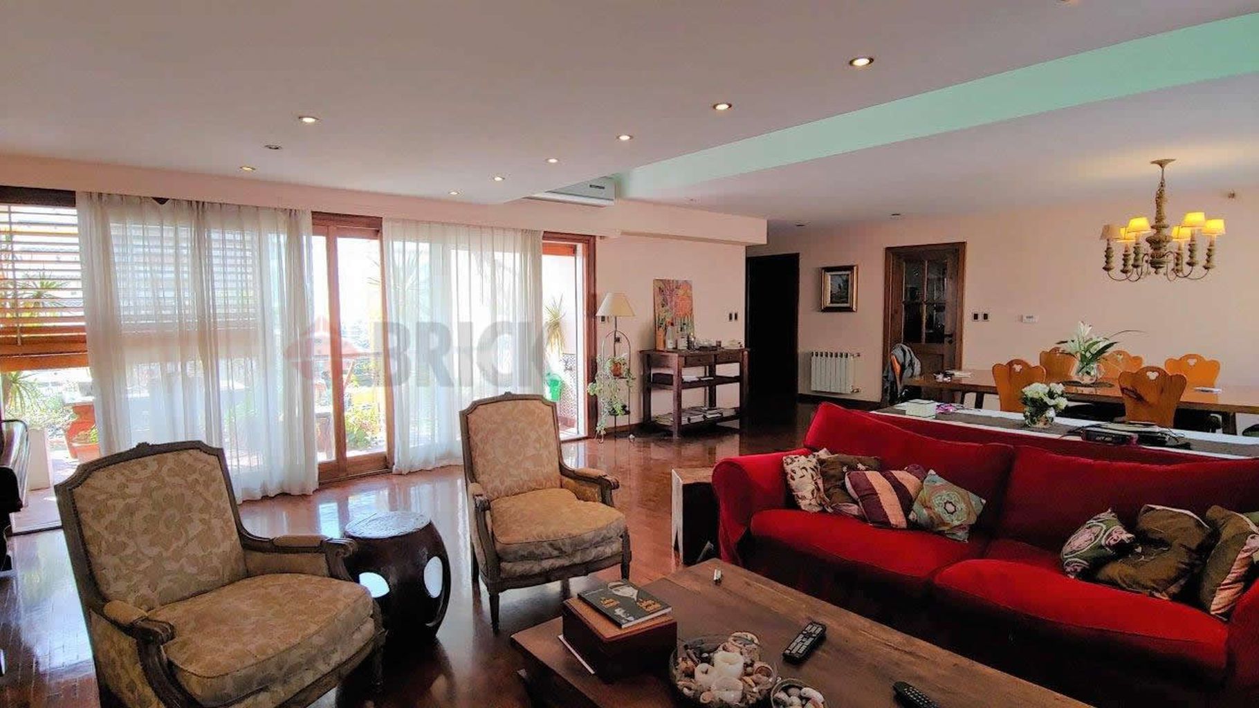 11 DE SEPTIEMBRE al 700 Piso 8/9/10 5