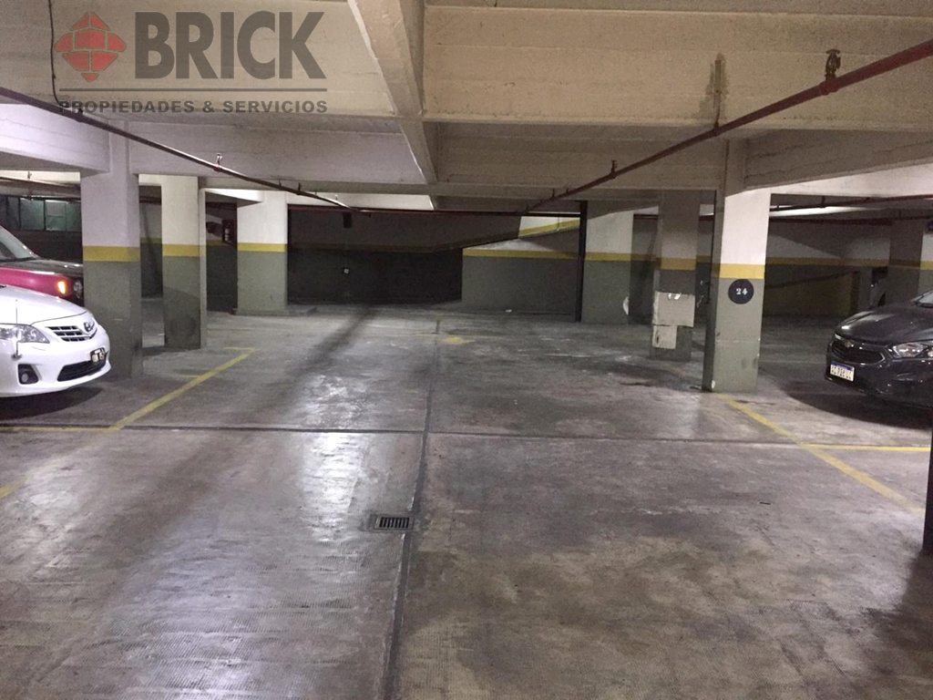 ESMERALDA al 800 Piso 9 8