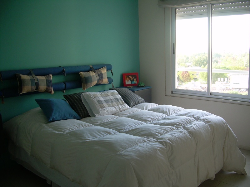 LUIS GARCIA al 1300 Piso 6 7