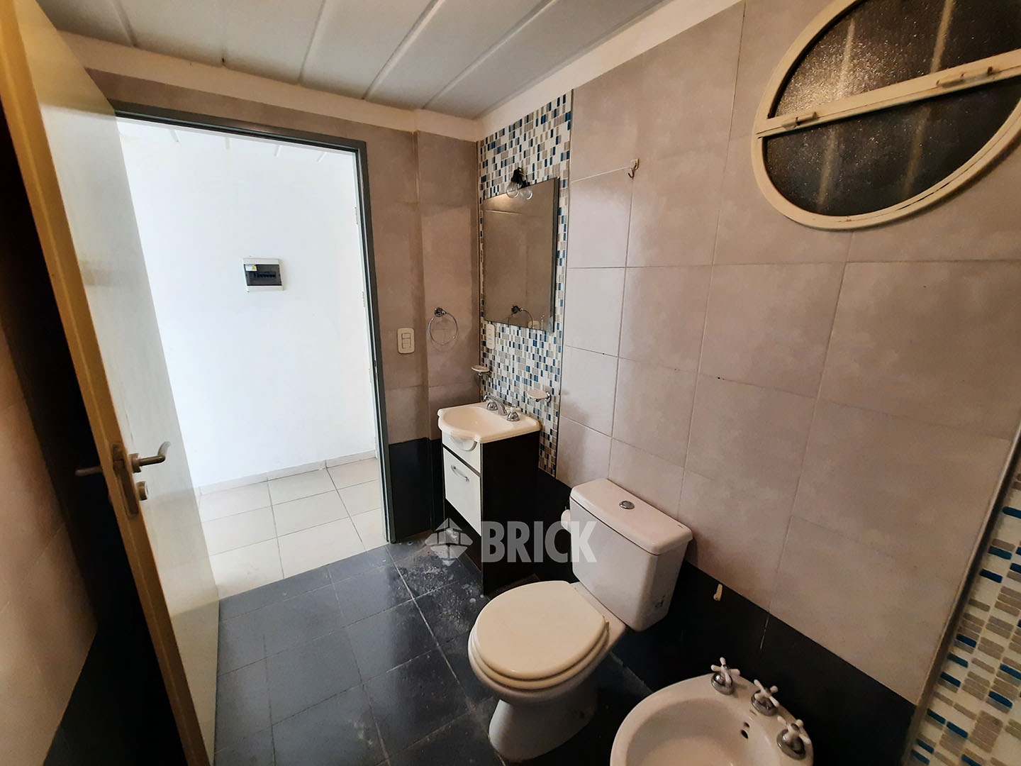 ROJAS al 600 Piso PB 10