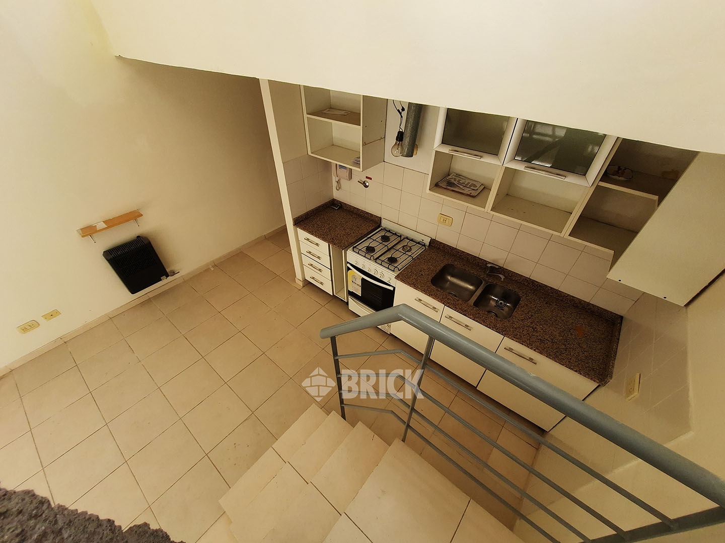 ROJAS al 600 Piso PB 13