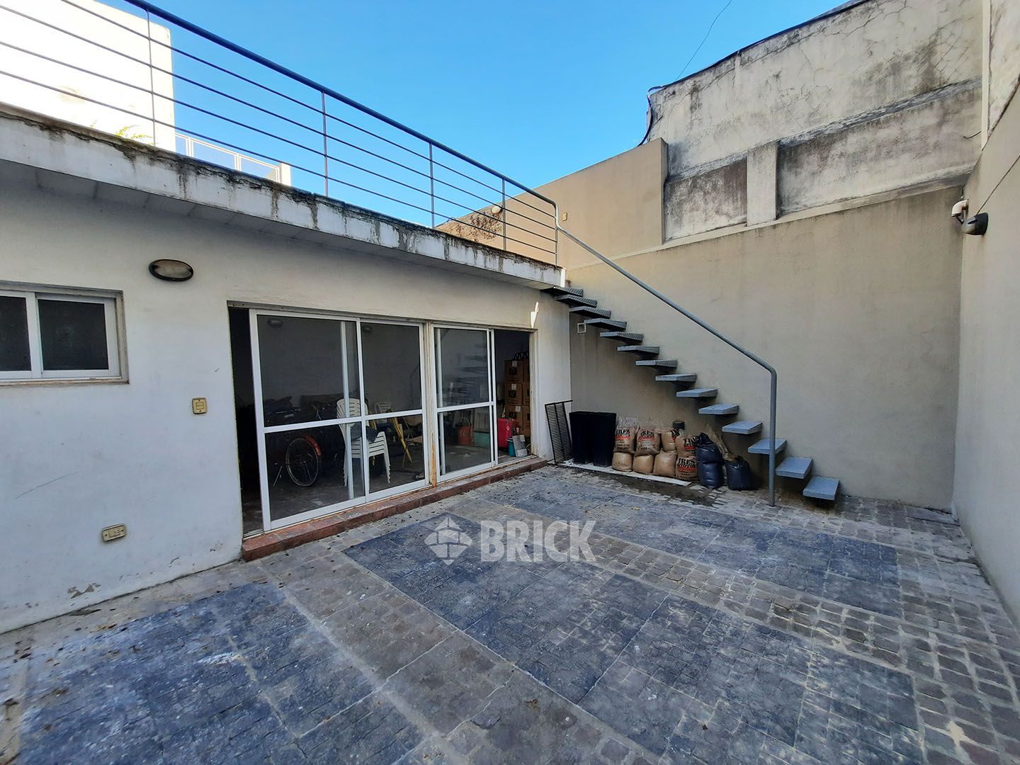 ROJAS al 600 Piso PB 23