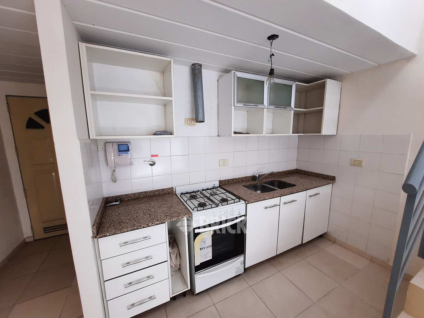 ROJAS al 600 Piso PB 6