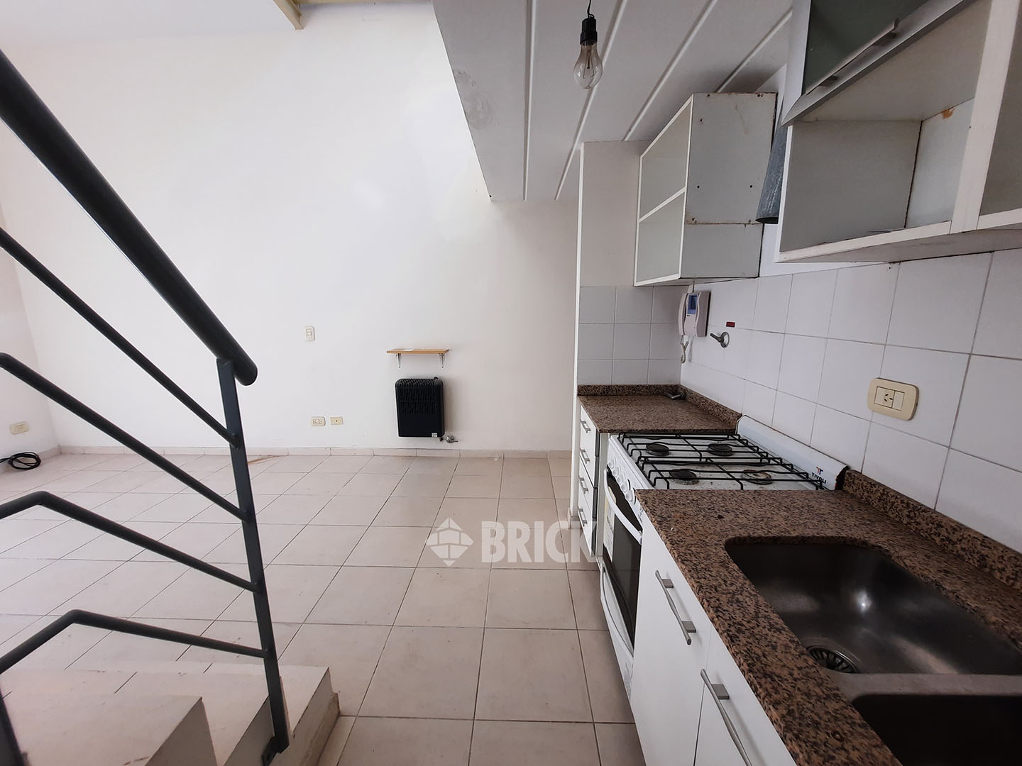 ROJAS al 600 Piso PB 7