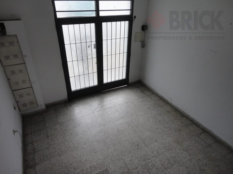 MATIENZO, BENJAMIN al 3100 Piso 1 23