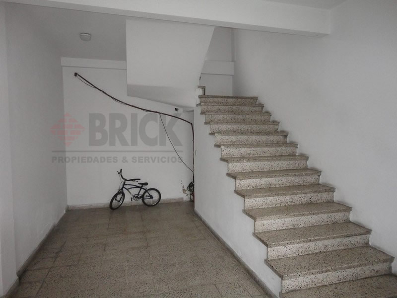 MATIENZO, BENJAMIN al 3100 Piso 1 24