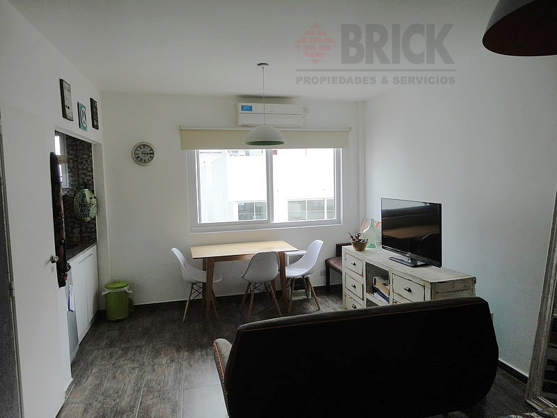 LAVALLE al 2800 Piso 8 2