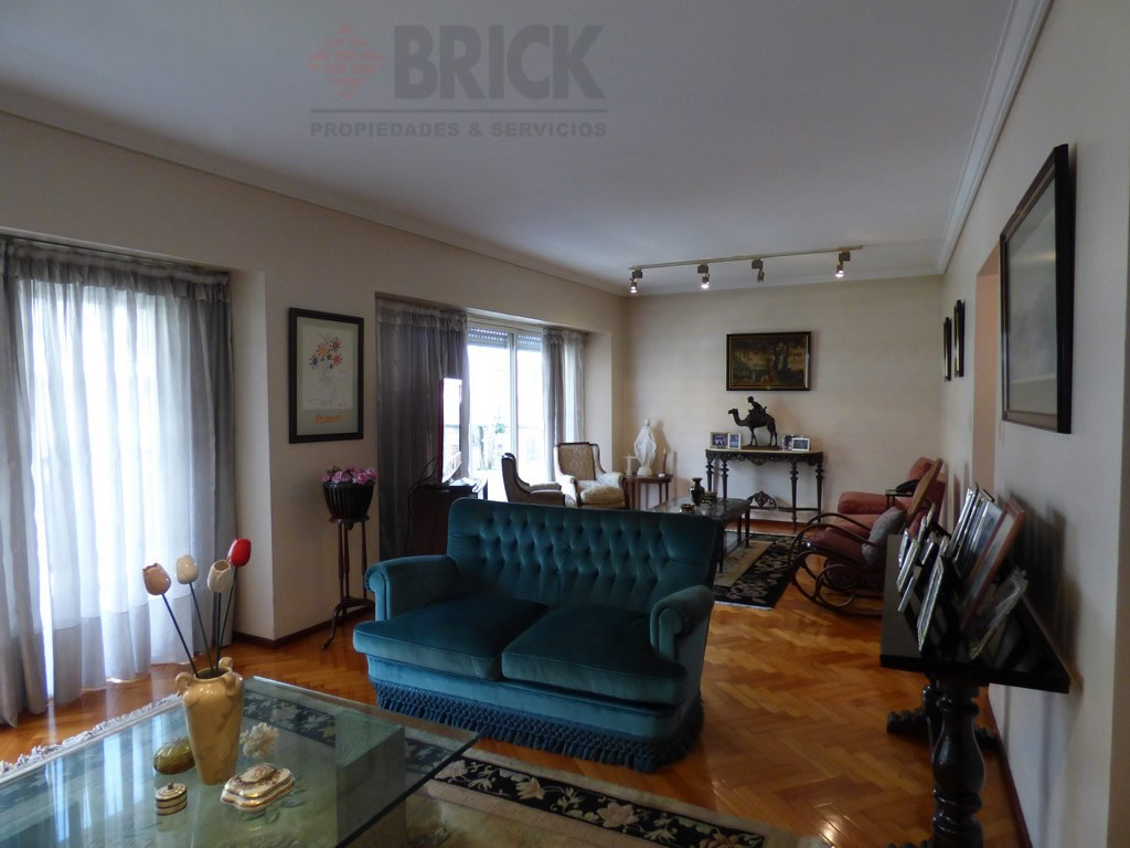 SANCHEZ DE BUSTAMANTE al 2300 Piso 6 5