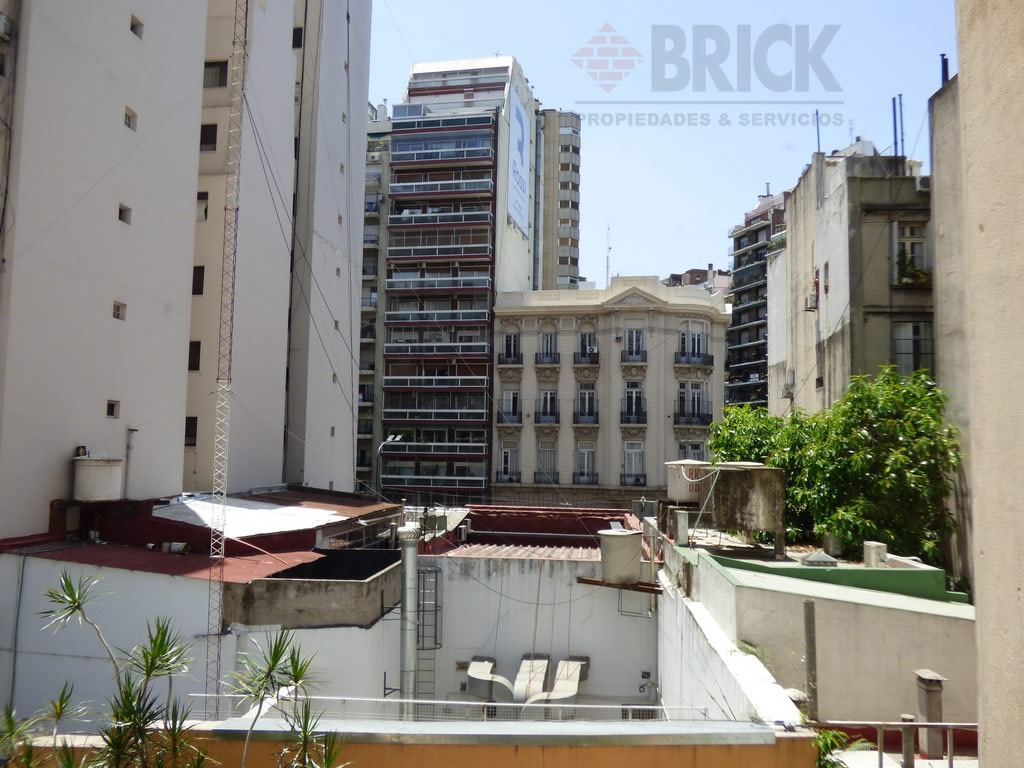 GUTIERREZ, JUAN MARIA al 2500 8