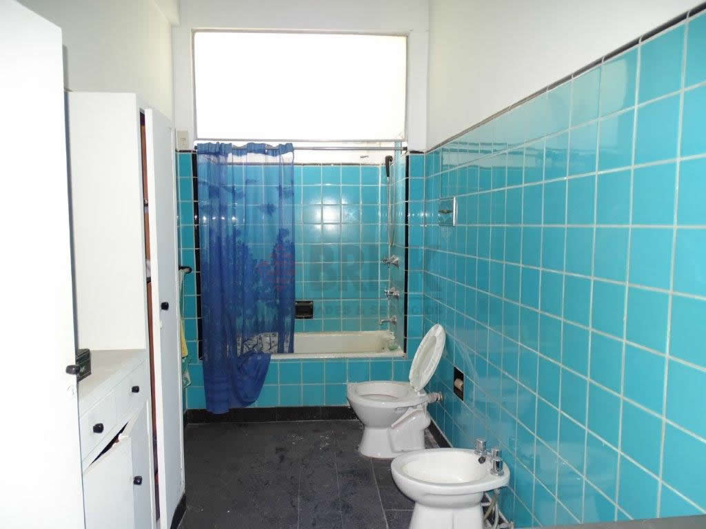 VELASCO, JUAN RAMIREZ DE al 1400 Piso 1 17