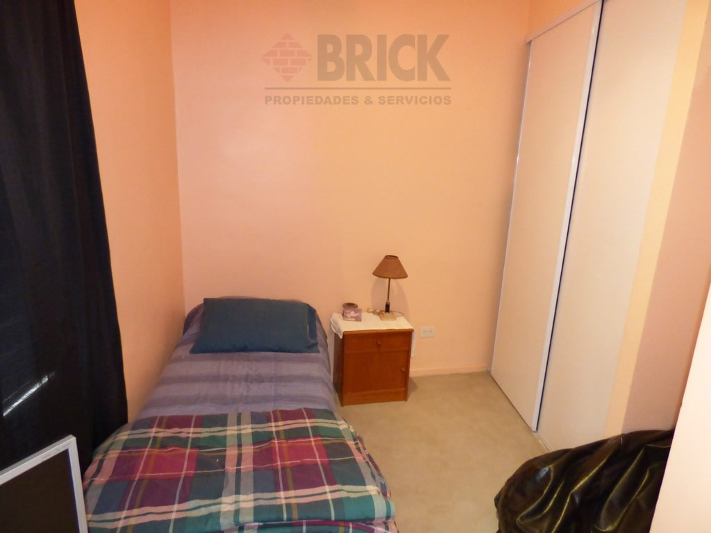 MARTINEZ, ENRIQUE al 900 47