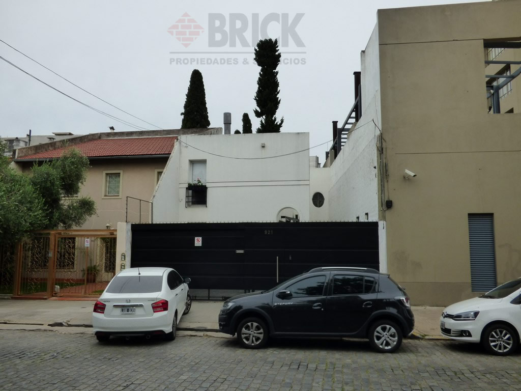 MARTINEZ, ENRIQUE al 900 57