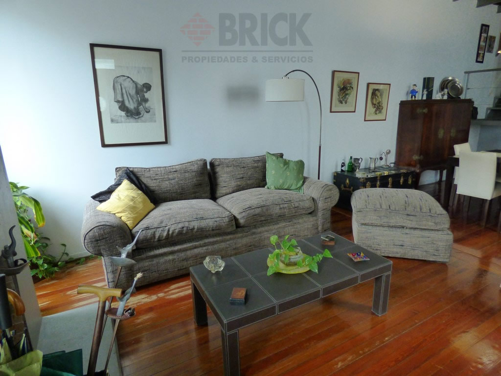 MARTINEZ, ENRIQUE al 900 7