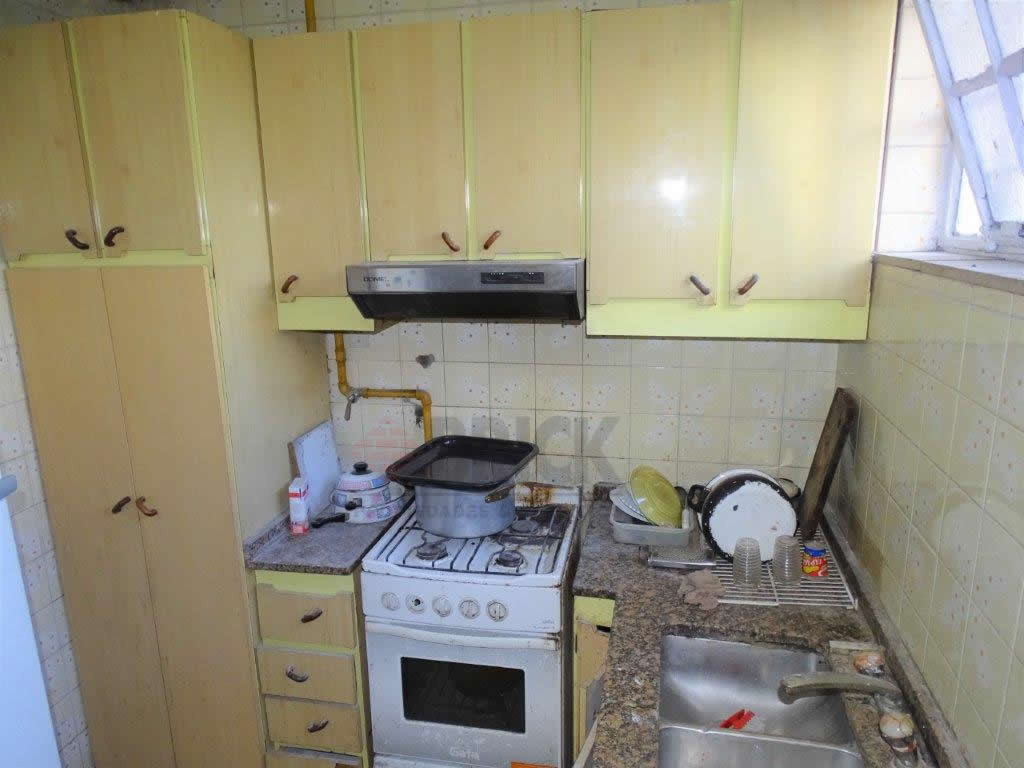 ALVAREZ THOMAS, AVDA. al 900 Piso 1 12