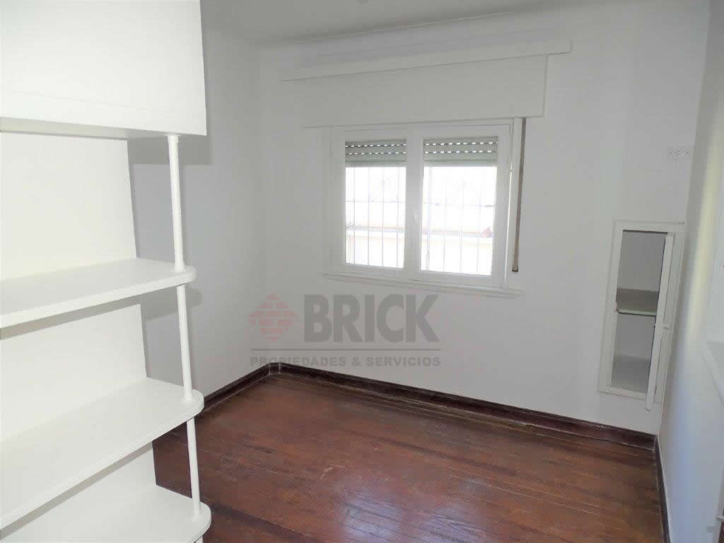 ALVAREZ THOMAS, AVDA. al 900 Piso 1 14