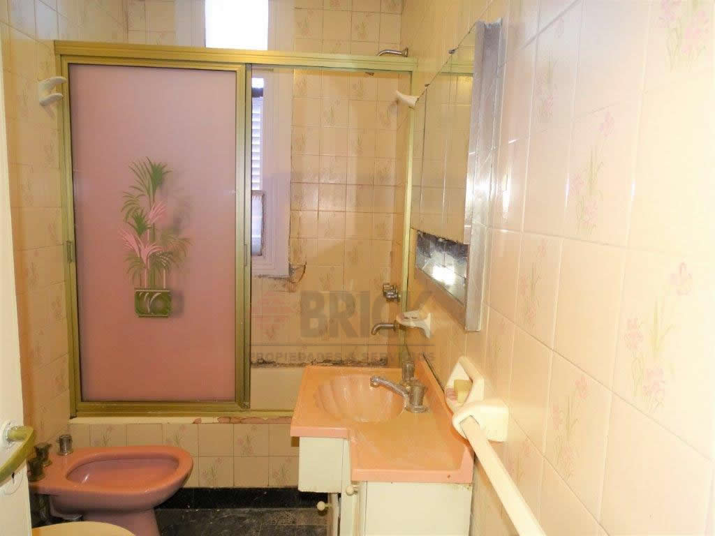 ALVAREZ THOMAS, AVDA. al 900 Piso 1 8