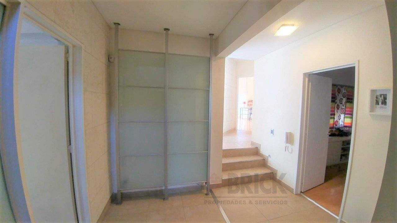 ECHEVERRIA al 4100 16