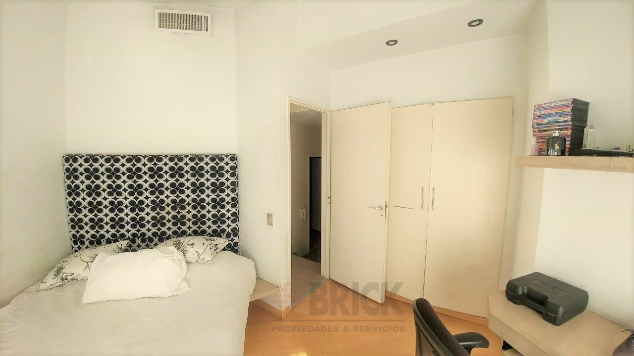 ECHEVERRIA al 4100 23