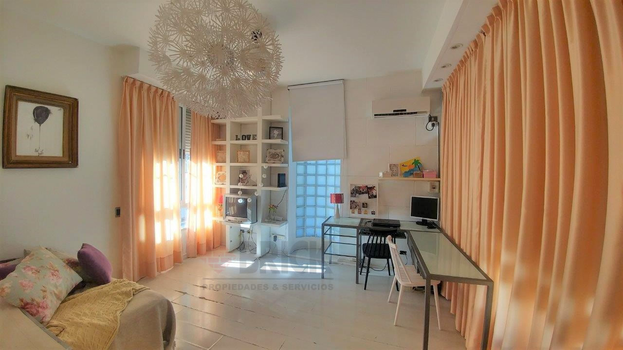 ECHEVERRIA al 4100 24