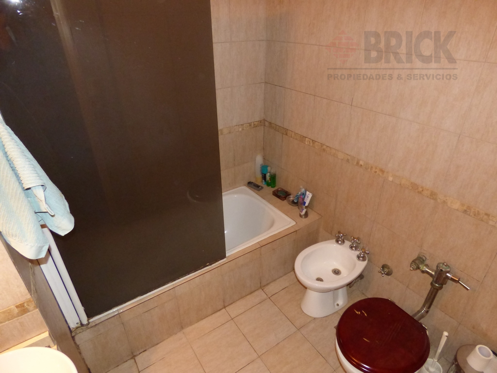 PARAGUAY al 800 Piso 2 10