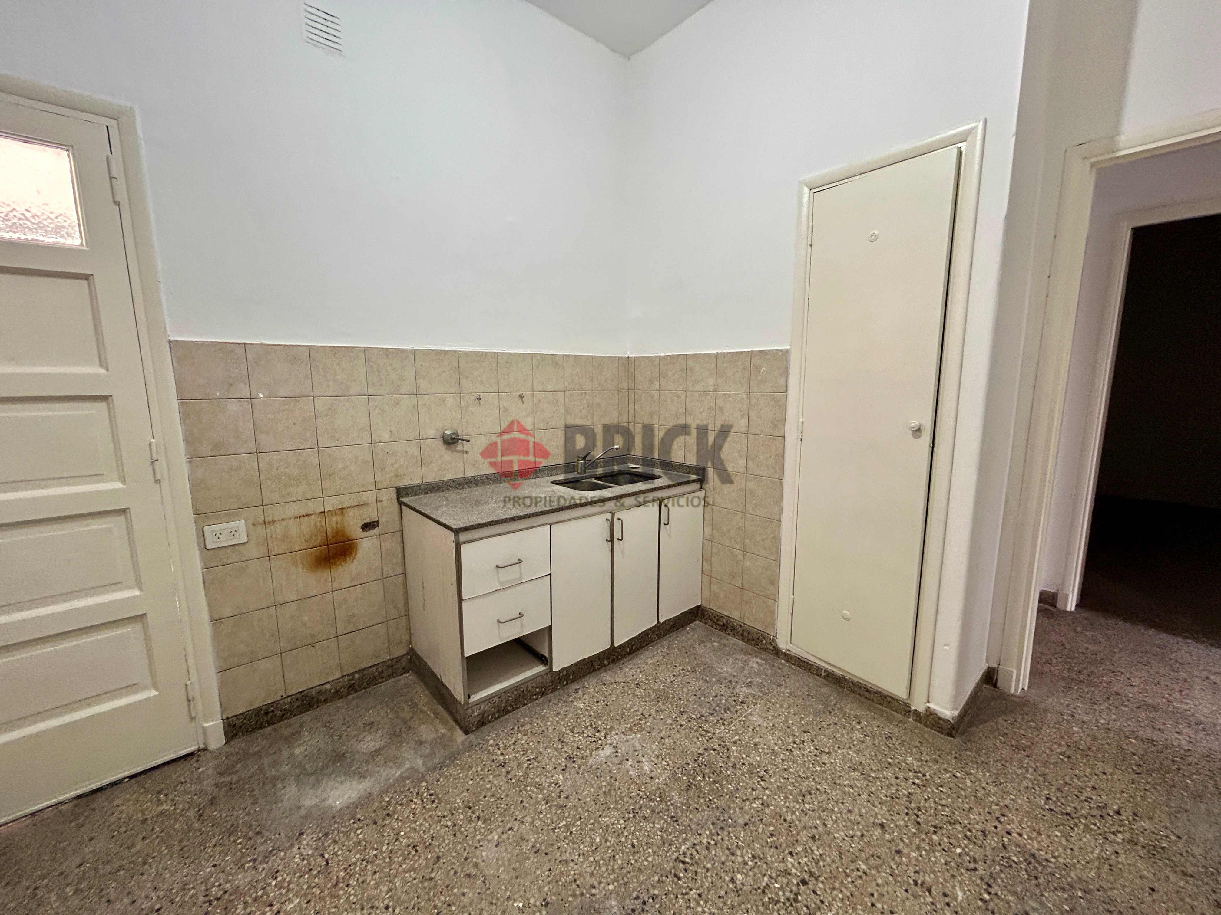 NECCHI, PASAJE al 4900 5