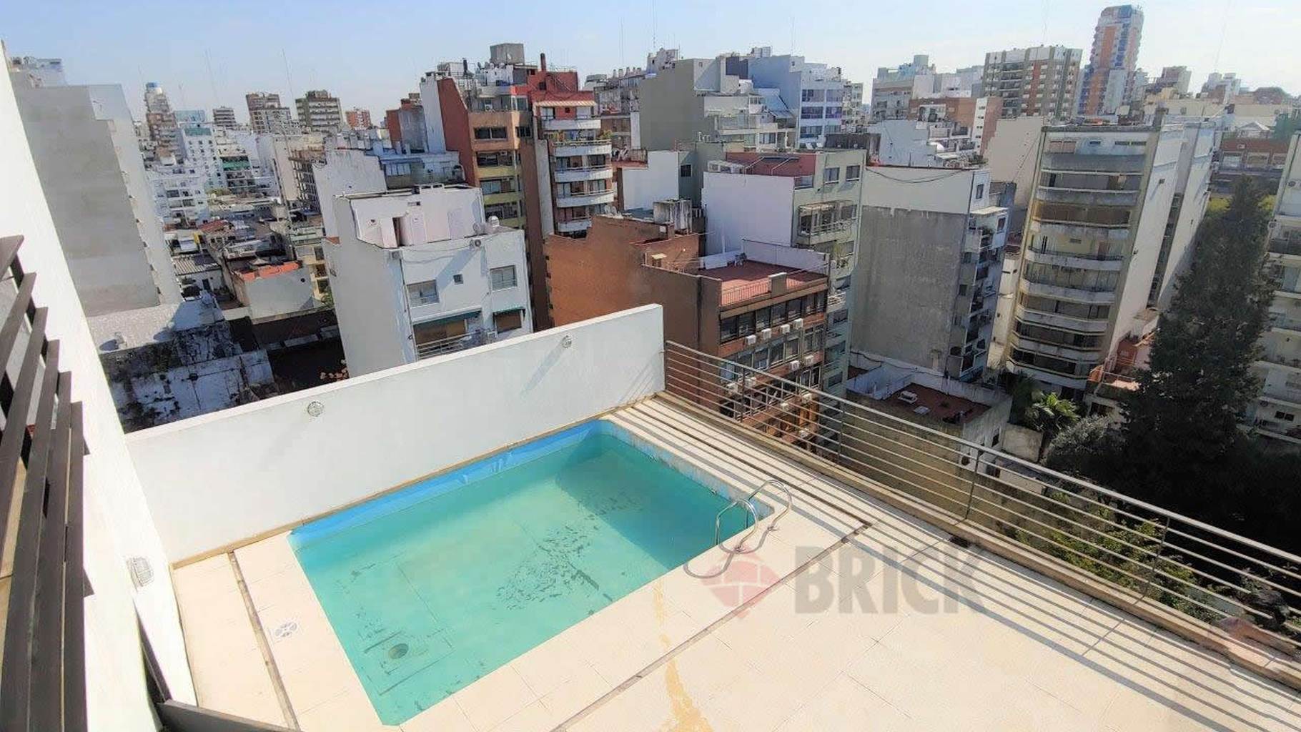 MONROE al 2200 Piso 1 17