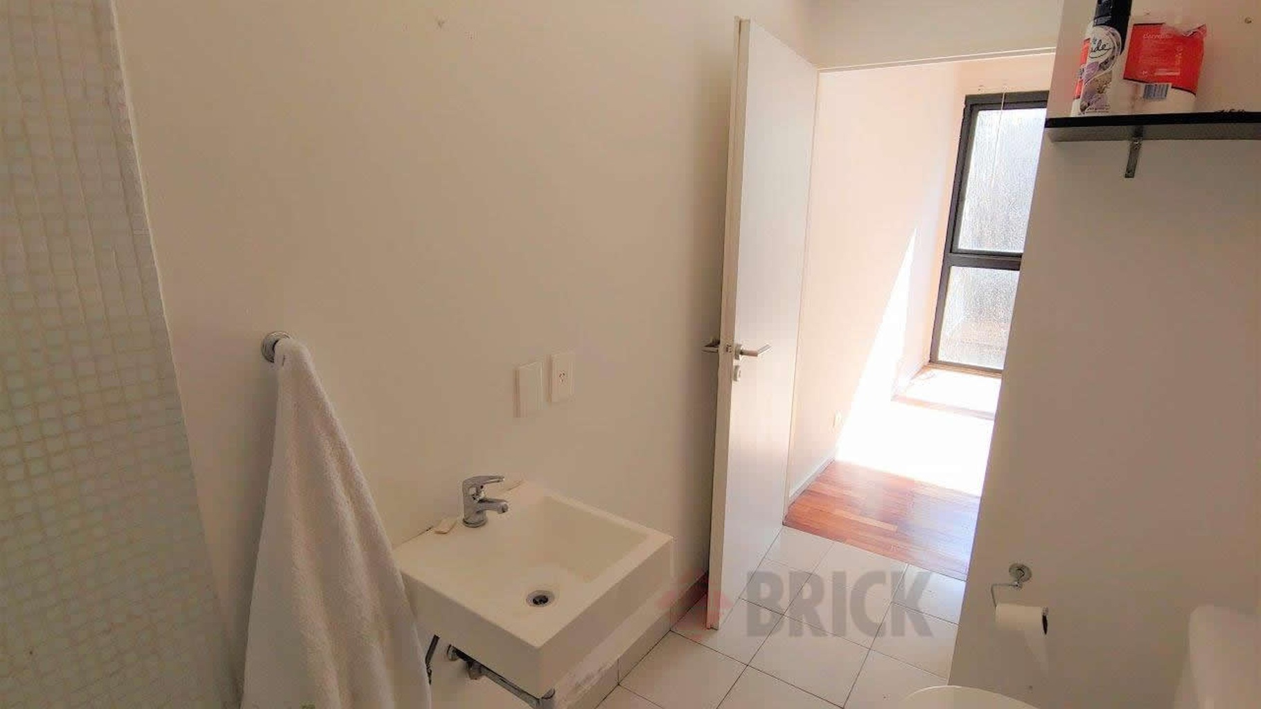 MONROE al 2200 Piso 1 7