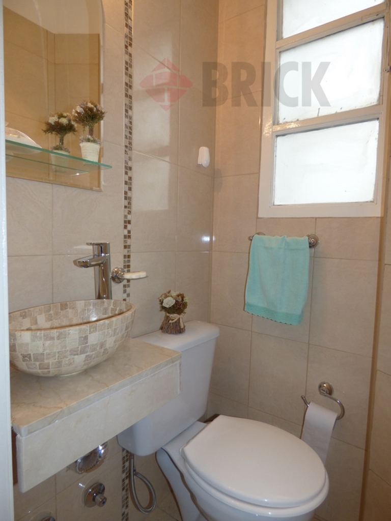 BELGRANO, AVDA. al 2100 18