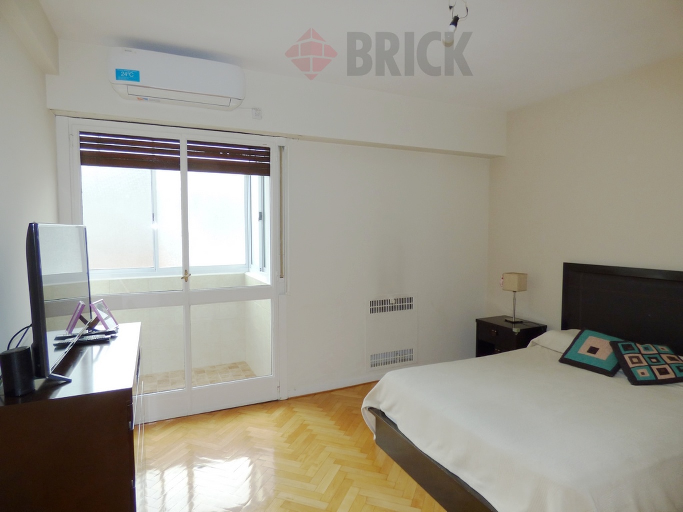 BELGRANO, AVDA. al 2100 21