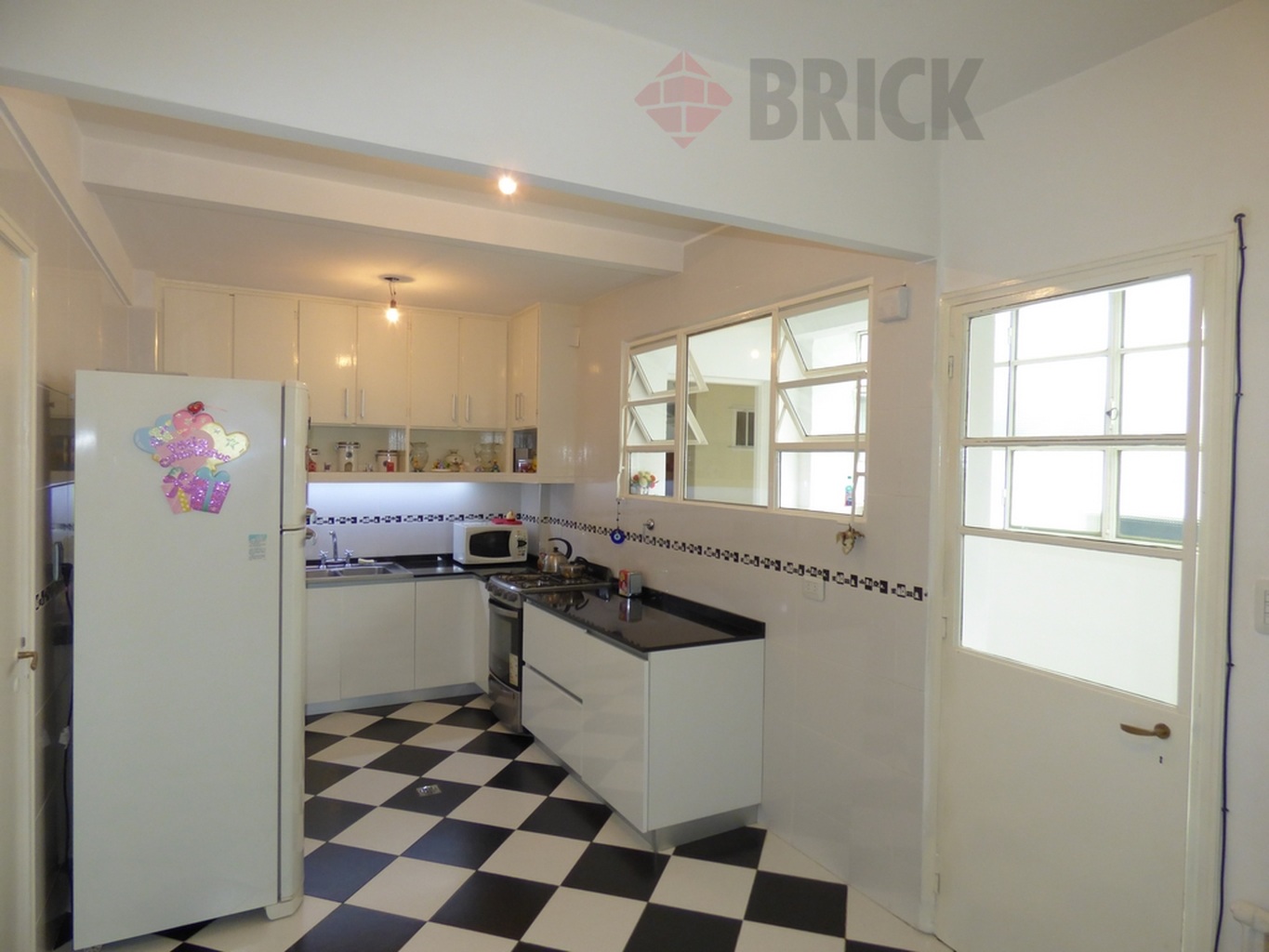 BELGRANO, AVDA. al 2100 40