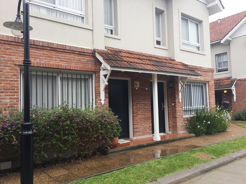 SIMON DE IRIONDO al 800 17