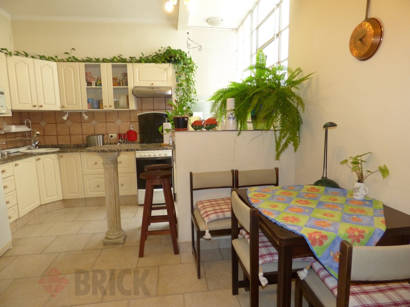 BILLINGHURST al 2000 Piso 3 26