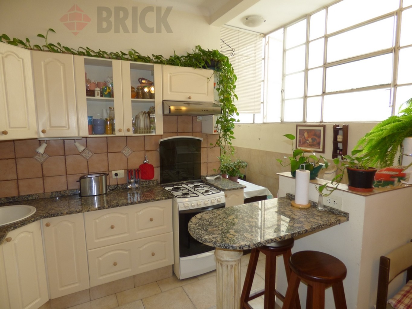 BILLINGHURST al 2000 Piso 3 28