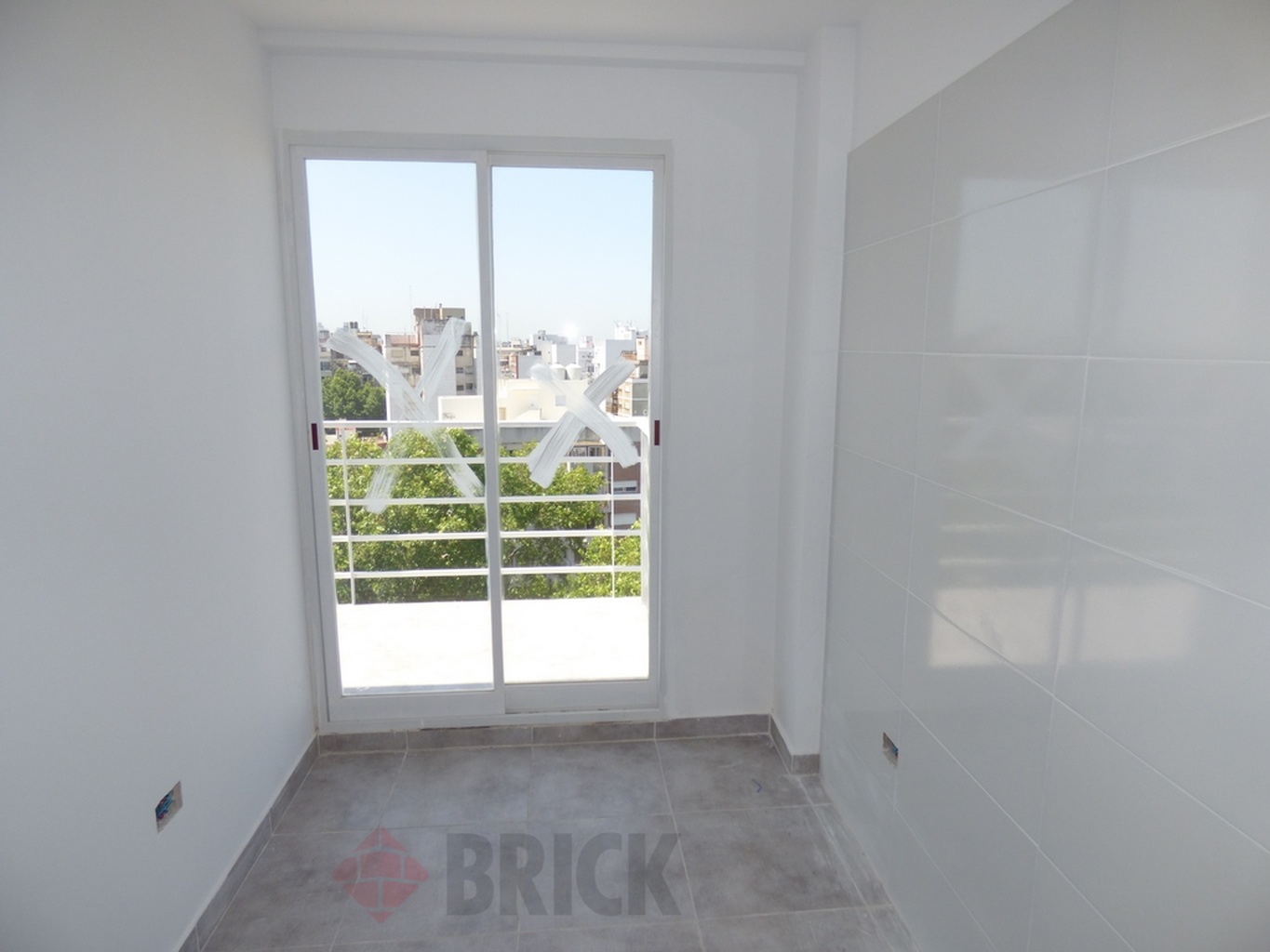 ALVAREZ JONTE, AV. al 2700 Piso 2 19