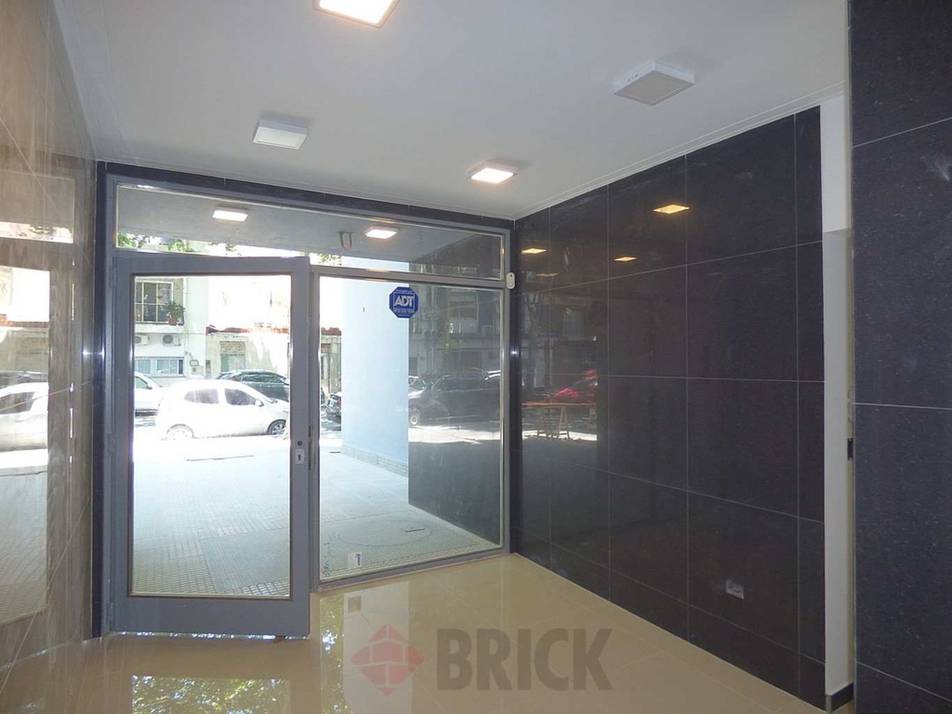 ALVAREZ JONTE, AV. al 2700 Piso 3 27