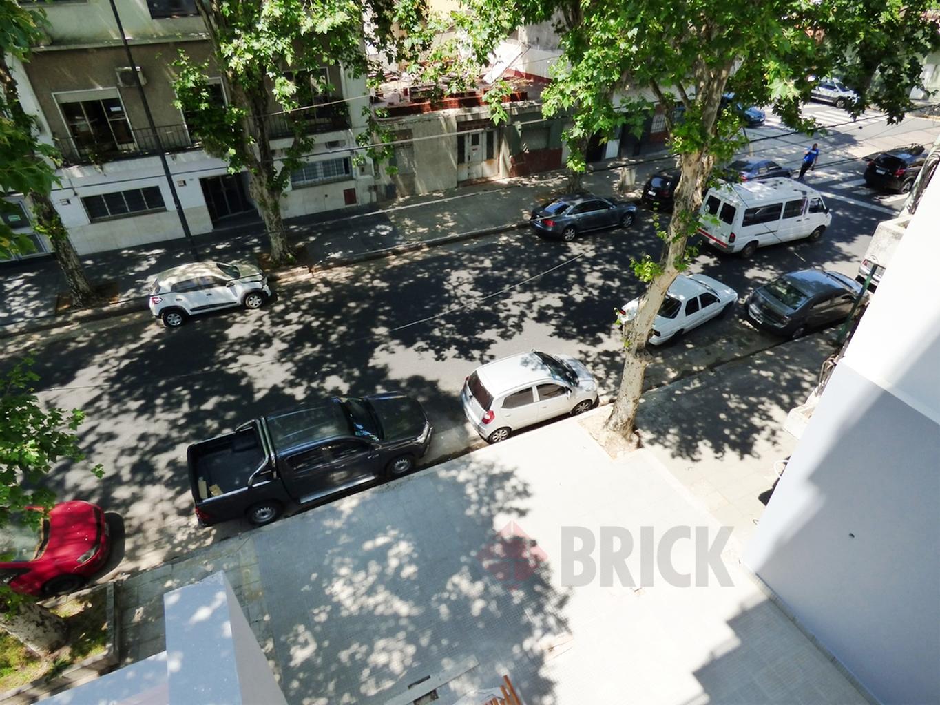 ALVAREZ JONTE, AV. al 2700 Piso 3 8