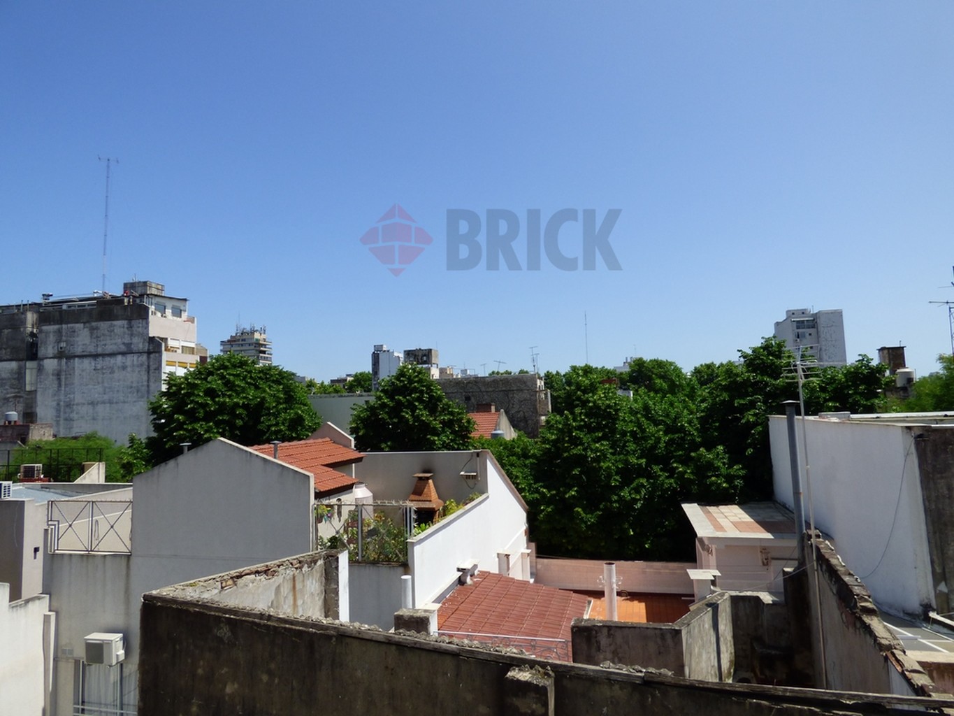 ALVAREZ JONTE, AV. al 2700 Piso 3 5