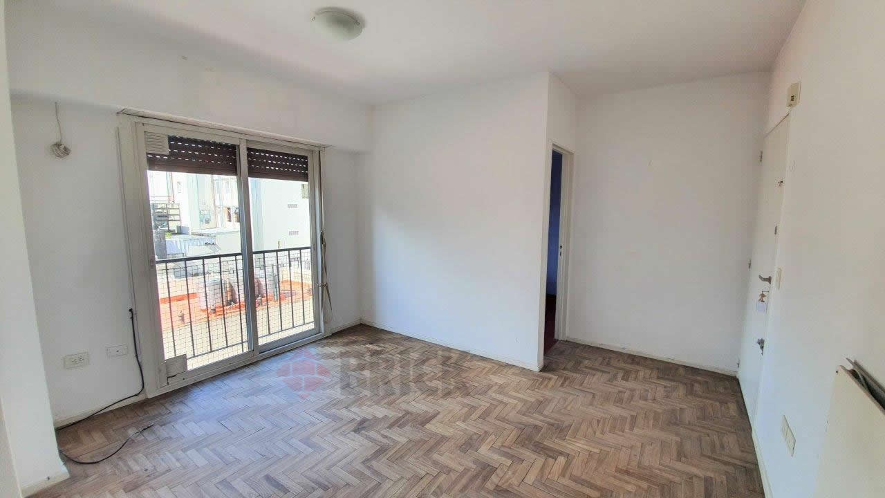 LARREA al 900 Piso 5 4