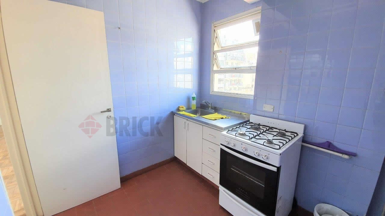 LARREA al 900 Piso 5 8