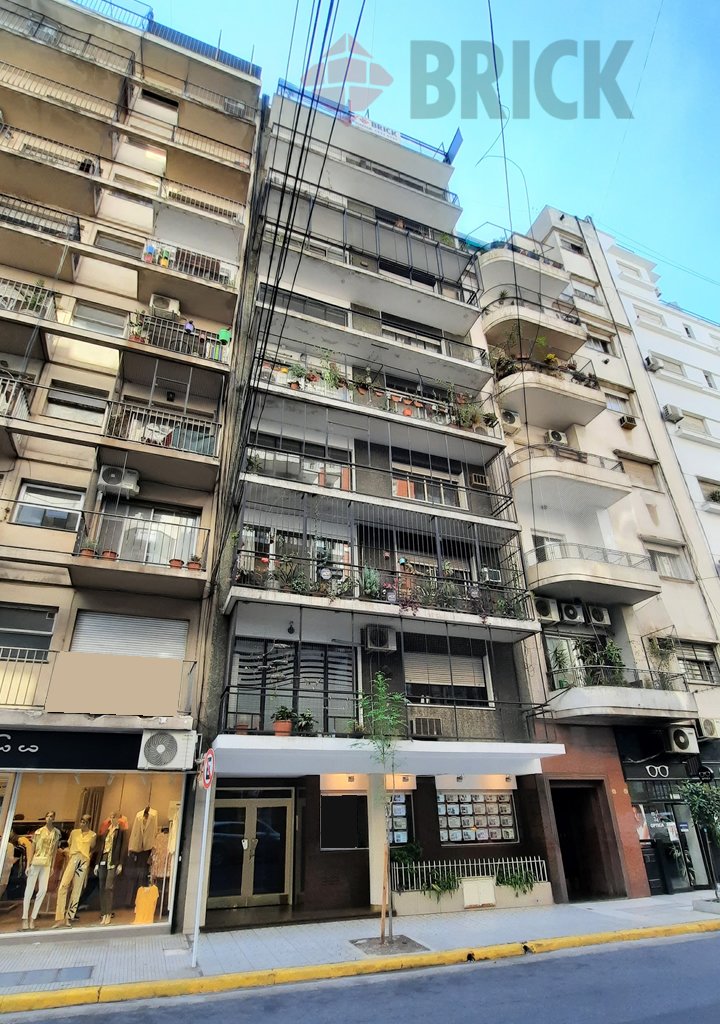 LARREA al 1000 Piso 9 23